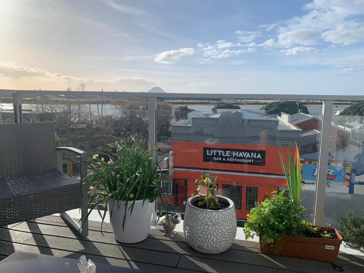 Quayside Luxury Apartments Whakatane Exterior photo